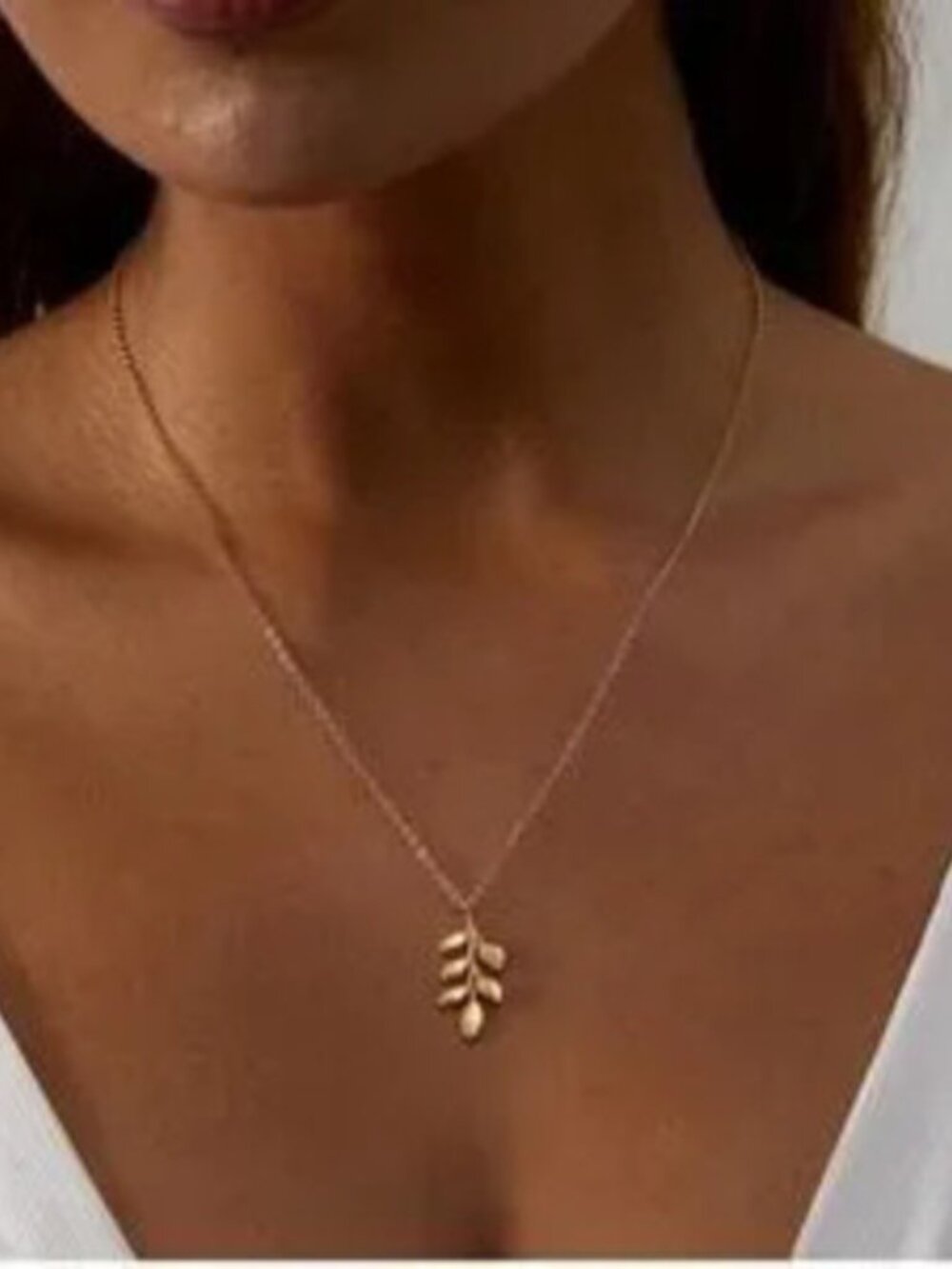 14k Gold Plated Leaf Pendant Chain Necklace